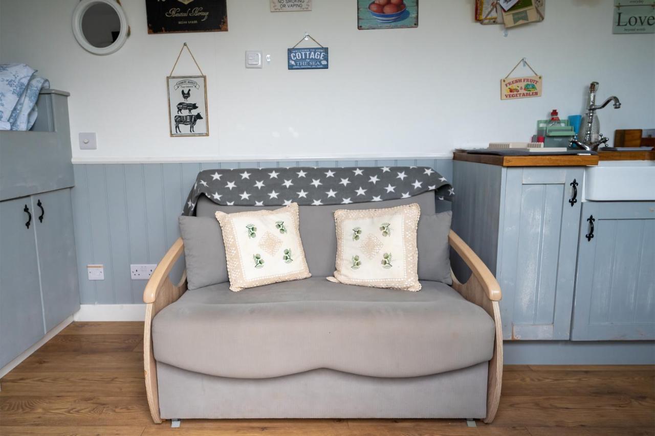 Lanterns Shepherds Huts & Glamping Happisburgh 外观 照片