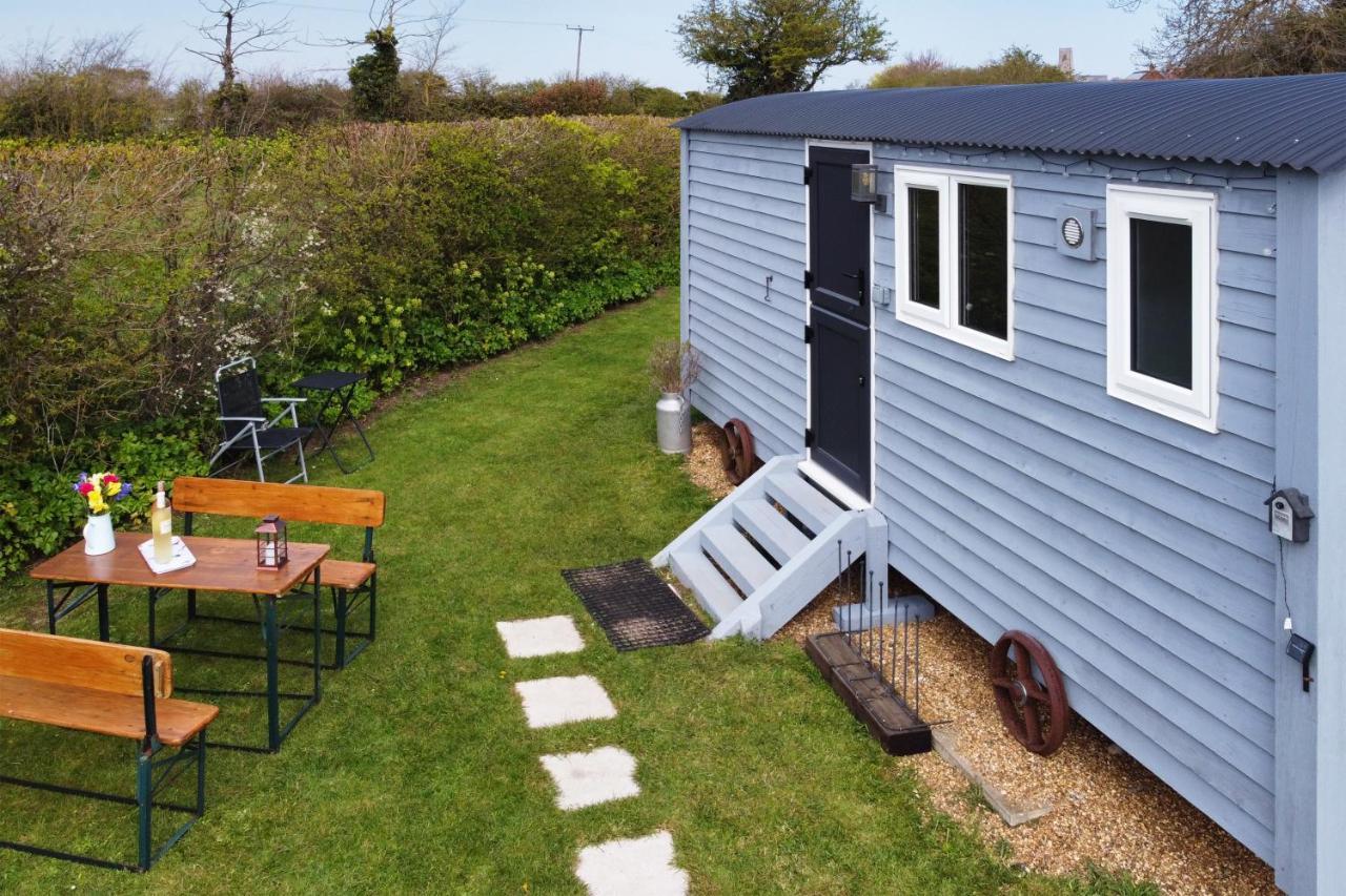 Lanterns Shepherds Huts & Glamping Happisburgh 外观 照片