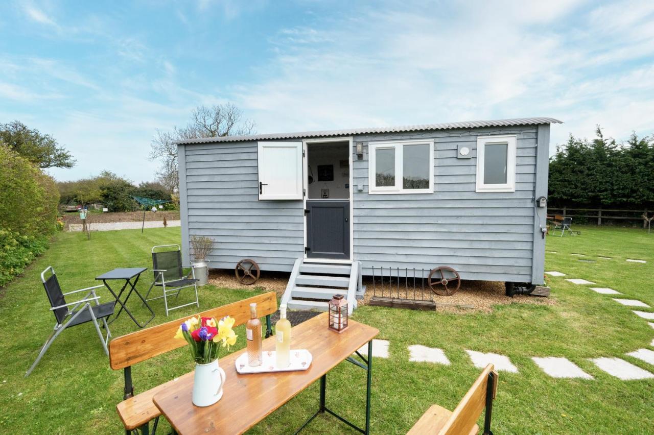 Lanterns Shepherds Huts & Glamping Happisburgh 外观 照片